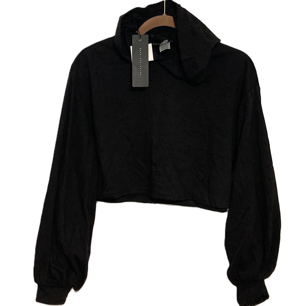 NWT Know One Cares Soft Lightweight Hoodie Crop Top Sz Medium in Black